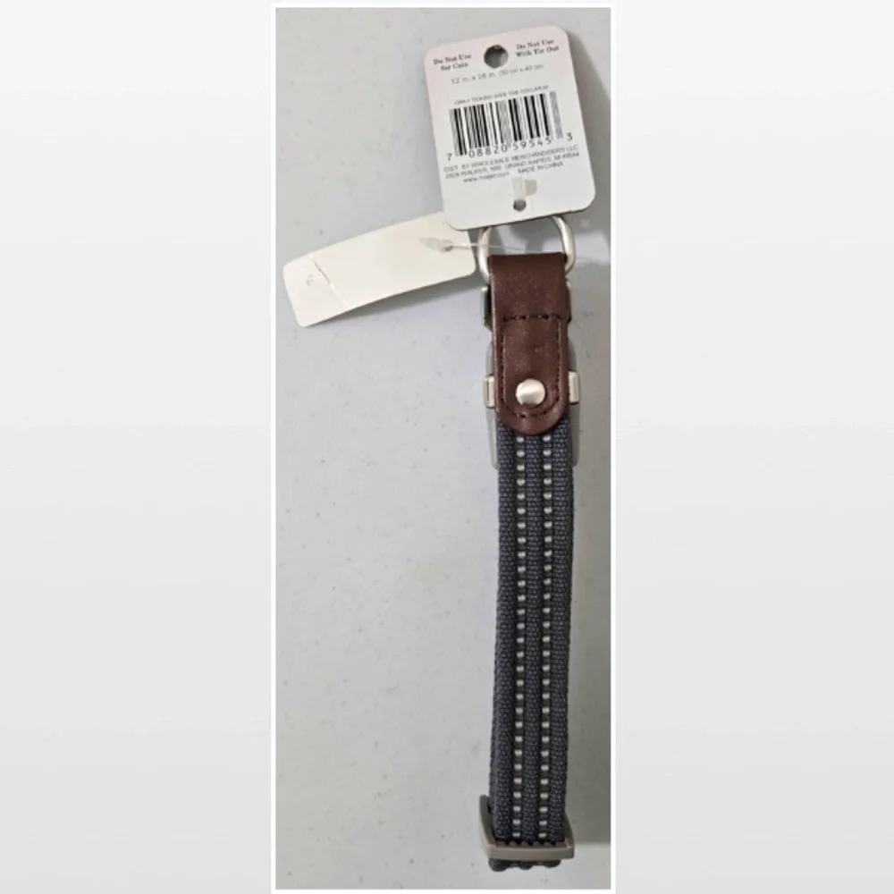 New Dog Collar Medium Adjustable Pet Animal Grey Silver Hardware NWT
